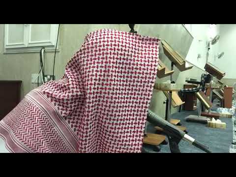 من المشرك الذي خنق النبي صلى الله عليه وسلم وهو يصلي في حجر الكعبة خنقا شديدا