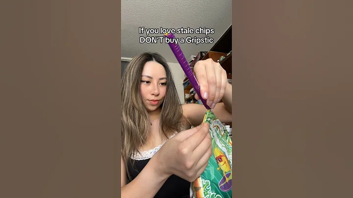 My fave way to keep chips fresh 💜 #lifehacks #kitchenhacks #chips