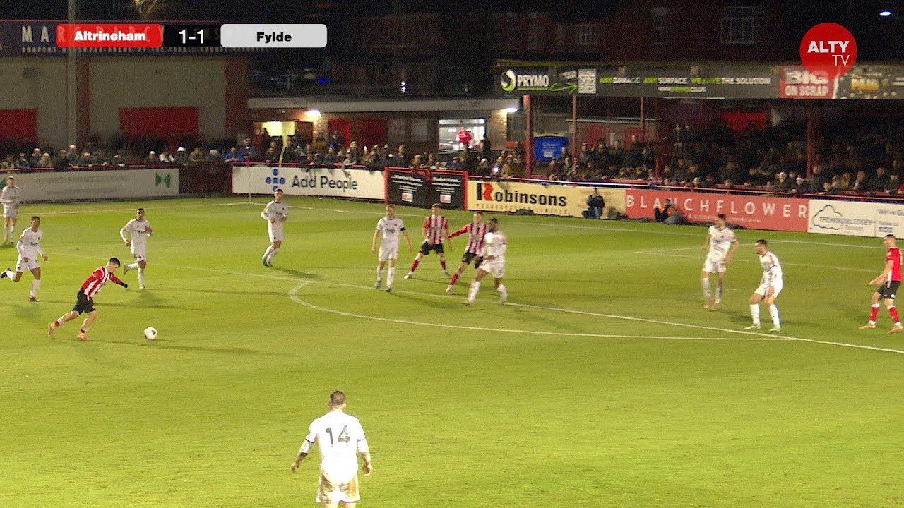 CHRIS CONN-CLARKE SCORES ALTRINCHAM'S WINNER VS FC HALIFAX TOWN 