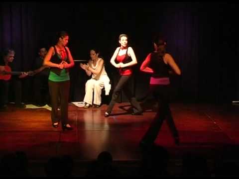 Muestra anual, escuela de flamenco de Yayi Figuero...