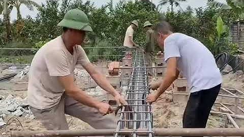 Thi công đài móng cọc ép.