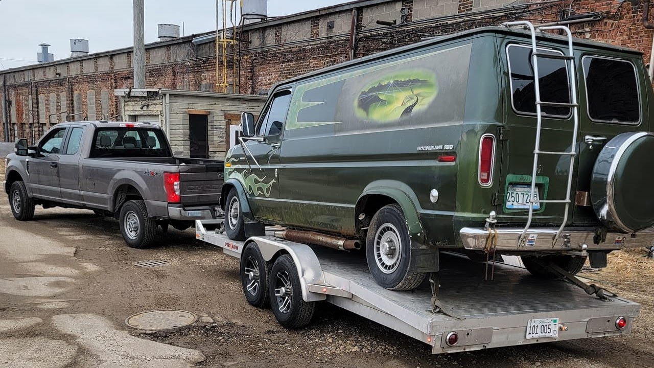 Time Capsule 1976 Ford Econoline Custom Van - YouTube