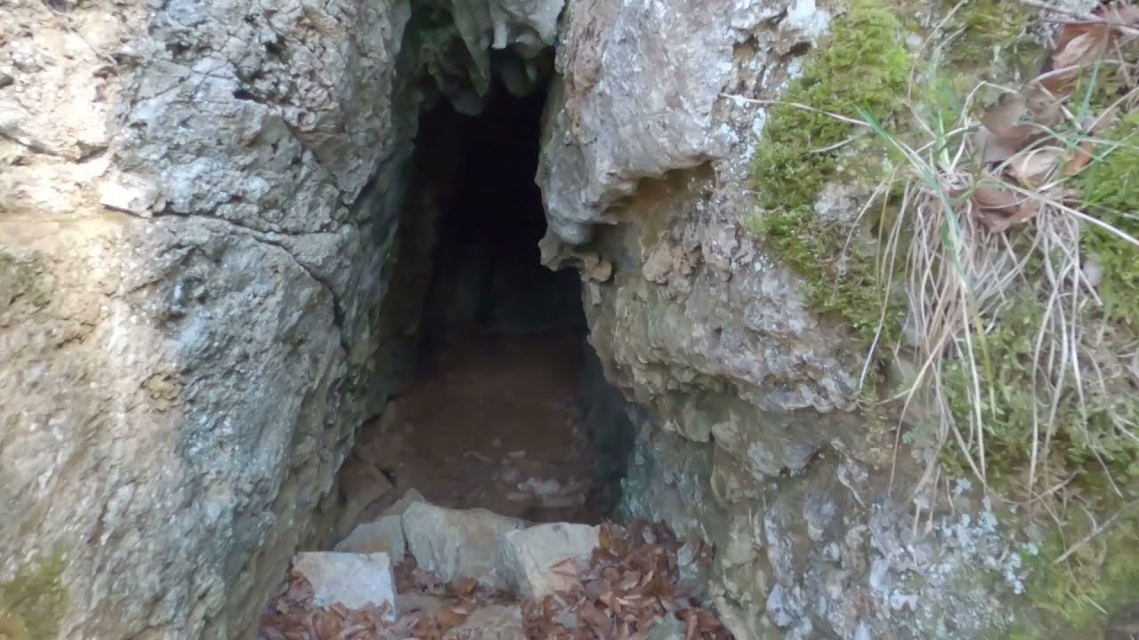 Balade Fondry des chiens - Nismes