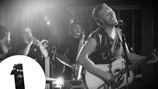 Chris Martin covers Paul Simon's Graceland in the Live Lounge chords