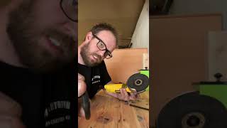 Unboxing and review of a Dewalt 4.5in Small Angle Grinder