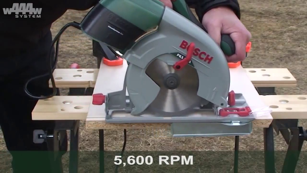 Verdachte Verstikken Klassiek Fierastrau circular Bosch PKS 55 A, 5600RPM, 1200W, 160 mm | Flanco.ro -  YouTube