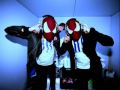 Capture de la vidéo Les Petits Pilous - Jolie Fille (Bloody Beetroots)