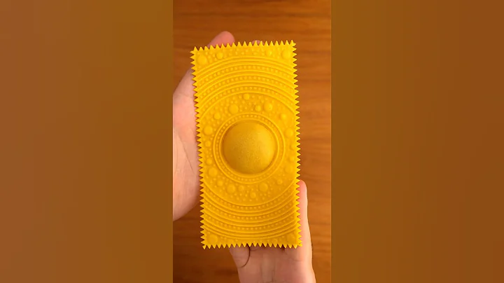 Master the wooden ravioli mold #pasta #ravioli