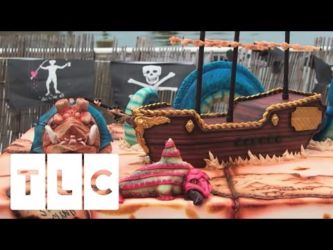 a-beautiful-old-world-pirate-ship-cake-|-cake-boss