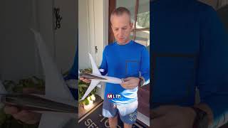 I gave a UPS pilot an MD11 in honor of UPS Flight 2976.