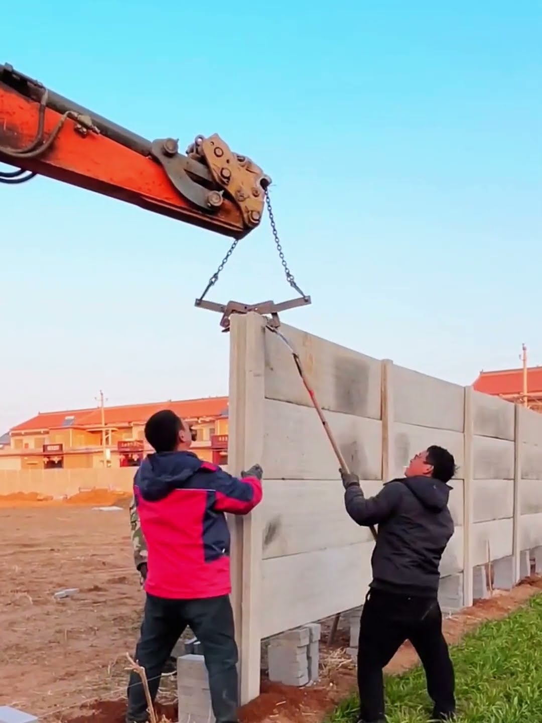 Concrete slab large wall hoisting process- Good tools and machinery make work easy