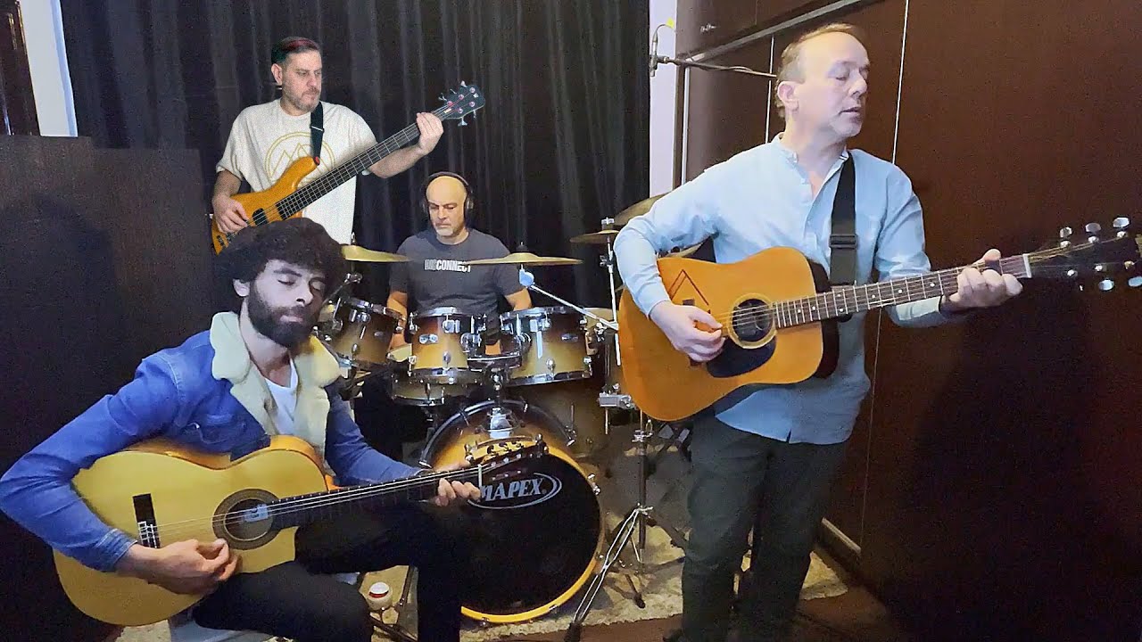 A Great Day for Freedom - Pink Floyd Acoustic cover