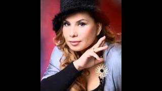 Yıldız Usmonova-İlla  (By Sunay Demir)