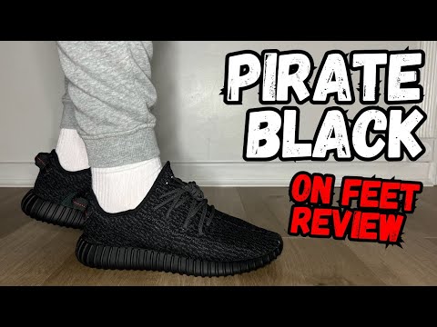 Ryd op Foreman Saks SIZING ISSUES!! Yeezy Boost 350 Pirate Black (2023) Review & On Feet! -  YouTube