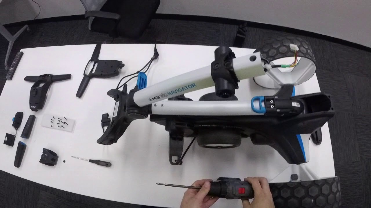 Top box mount replacement - YouTube