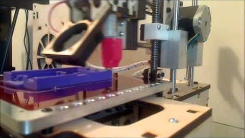 3d printing a RaspberryPi Case - Time Lapse