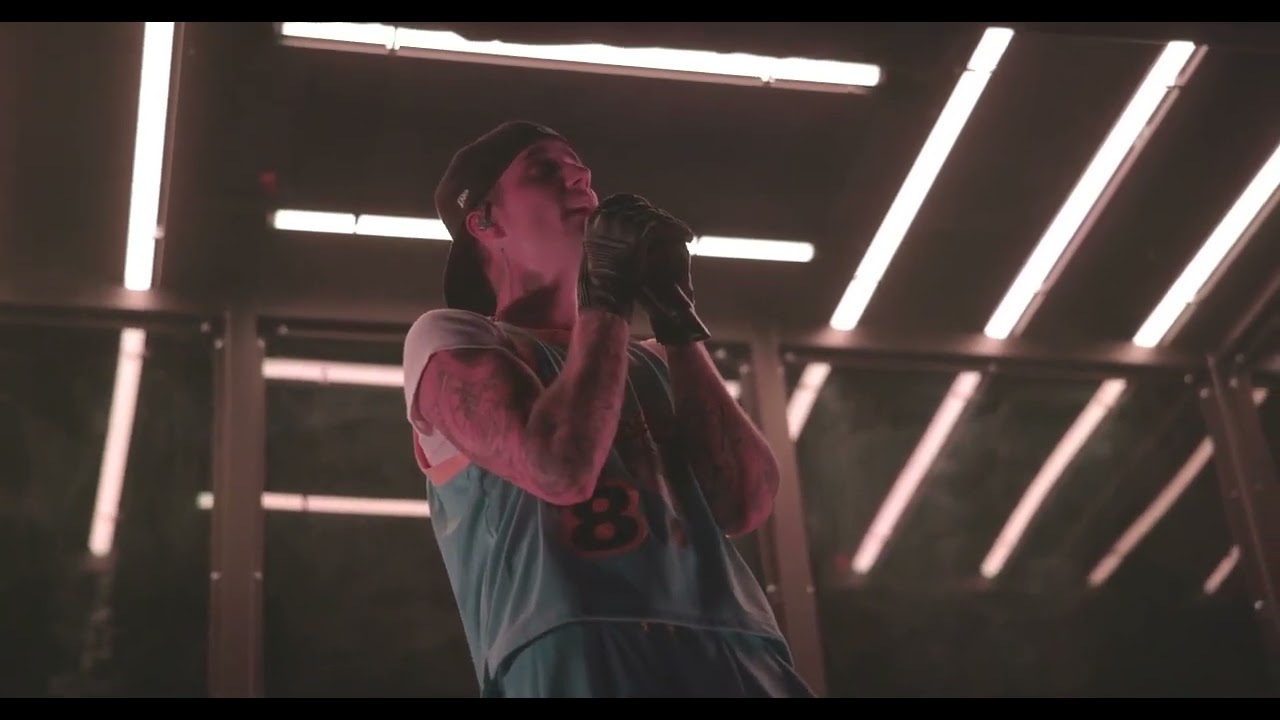 Justin Bieber - Swap it out (Live full performance in Jacksonville)(Justice world tour)