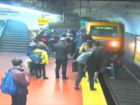 Subte línea D caída increíble y milagro