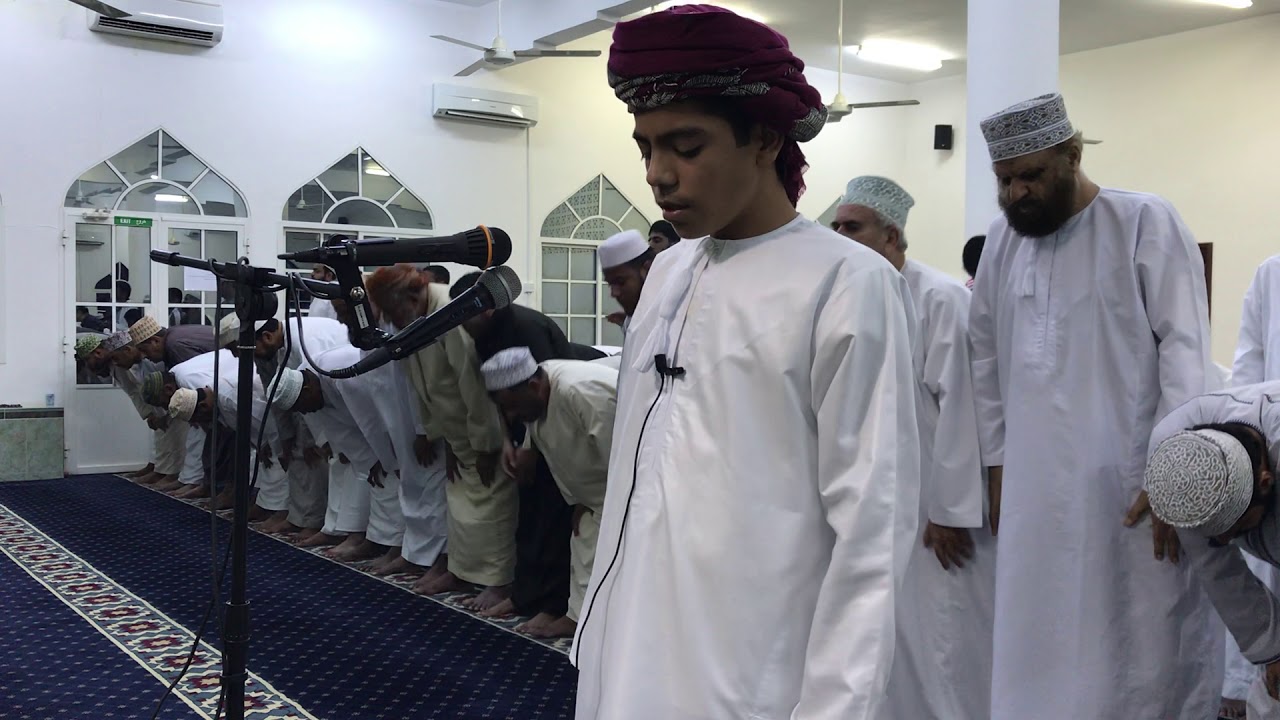 القارئ أسامه زهري البلوشي (  ) سلطنة عمان - صلاله - مسجد الإمام ابي حنيفة
