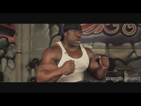 კალისტატეს ცხოვრების გზა, ზედმეტსახელად \"მონსტრი\".