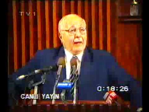 7 Prof  Dr  NECMETTİN ERBAKAN   TBMM İÇ GÜVENLİK   26 12 1991   clip1