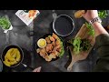 Golden Bites & Delights: Bites piept de pui întreg rumenite, cu sos cheddar cremos & chipsuri aurii