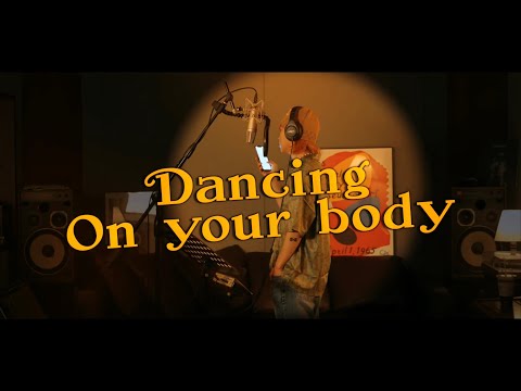 [한글가사] Zior Park - Dancing on your body (Prod. J.onavid) 💃
