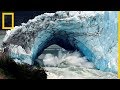 Este puente de hielo de la Patagonia se derrumba continuamente | National Geographic en Español