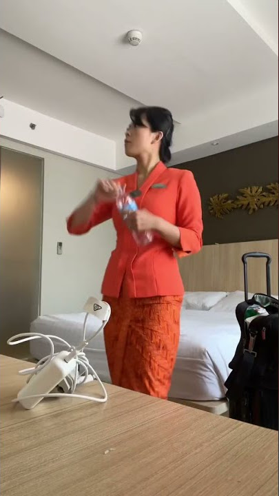 #viral KELAKUAN PRAMUGARI GARUDA INDONESIA di KAMAR HOTEL #pramugari #flightattendant #fyp #garuda