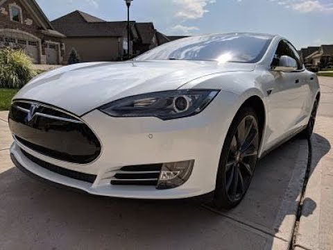 2014 Tesla Model S Performance