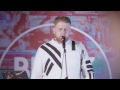 Capture de la vidéo Tom Walker - 'Sample Shirt' - Buzz Jam 2016 Teaser