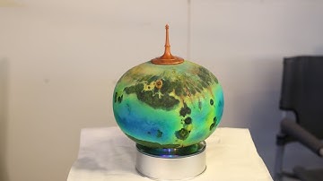 Coloring a Box Elder Hollow Form  with Sam Angelo