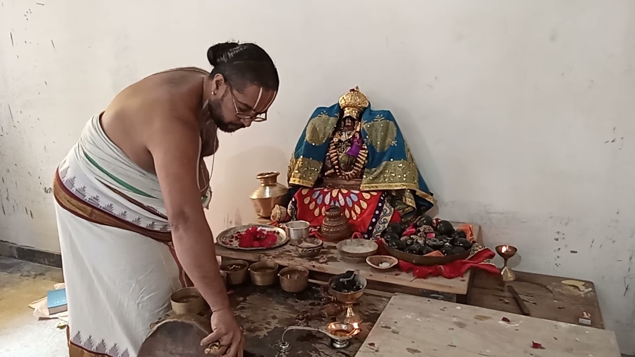 120th ThiruNakshatram Utsavam  Day4 incl Veedi Purapadu, brief upanyasam by Mrs  Prabha Senesh on Ut