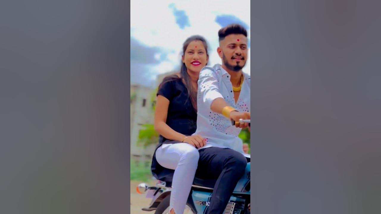 Rutuja Sunny jadhav new reel aaho raya song - YouTube