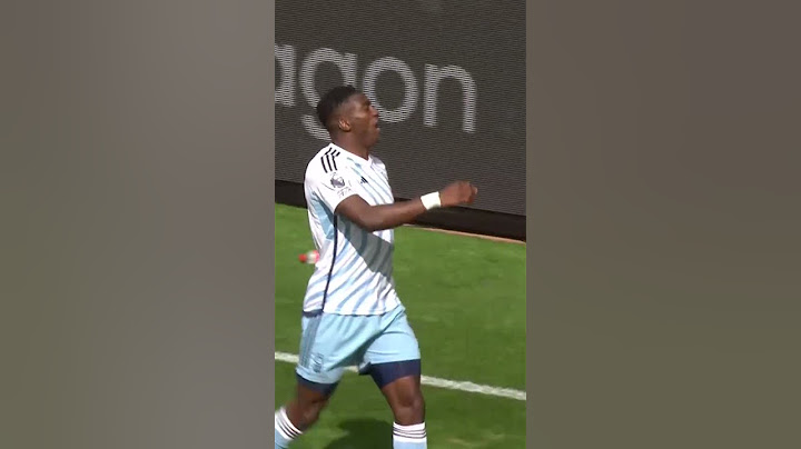 AWONIYI 🇳🇬 BREAKS CONSECUTIVE GOALS RECORD AT OLD TRAFFORD #goals #nffc #premierleague