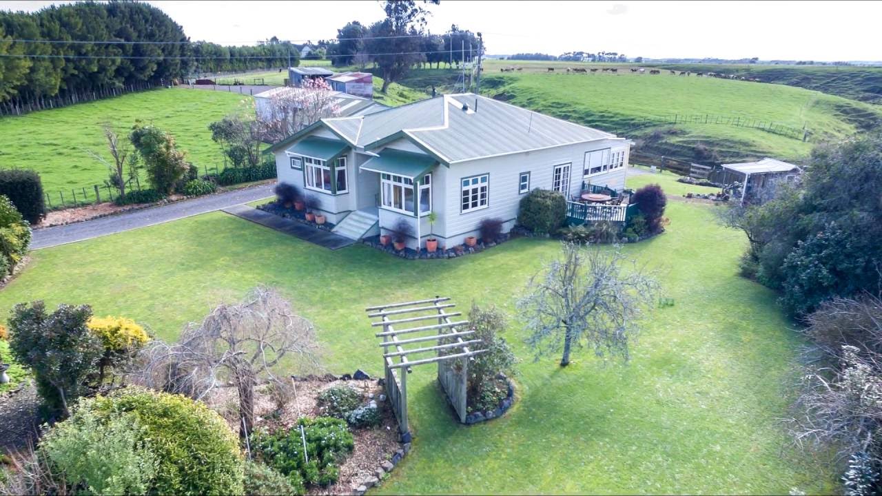 Koputaroa Levin, Contact Margrit Searle of Property Brokers Levin