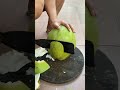 جوز الهند الأخضر Shorts جوز الهند الأخضر Shorts