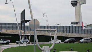 Celebrity Close Call As 2 Packed Planes Almost Collide On Runway At New York's JFK Airport Profile