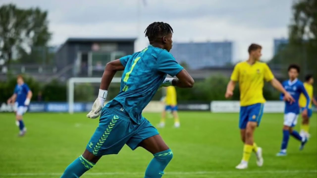 Mamadou jalloh goalkeeper