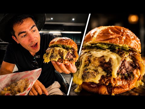 A RESTAURANT You MUST EAT at in GUAYAQUIL
