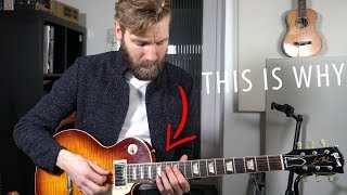 Why do so many people play this riff wrong? chords