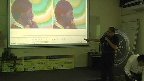 (Bahasa Version) FusionExcel Quantum Shield Diffuses Effects of Mobile Phone Radiation (EMF/EMR)!