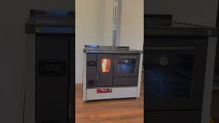 Ifyil Ifyıl Rumeli , 9 Kw Sıcak Hava Üflemeli , Ocaklı Pişirme Yüzeyli , Kuzine Fırınlı Pellet Soba