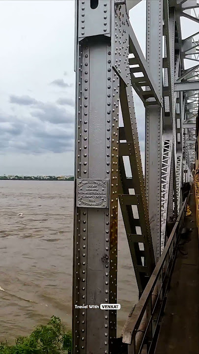 Krishna River Bridge At Vijayawada | During Floods #4k #riverkrishna #krishnariver #viral #trending