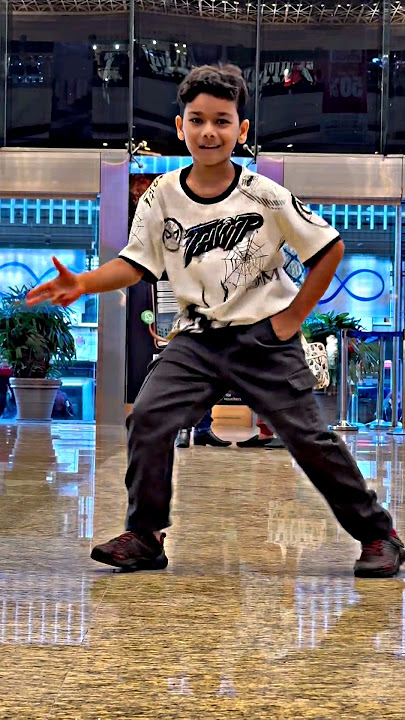 Watch this young guy groove to #taubatauba #saregamamusic