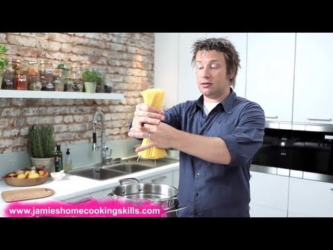 Jamie Oliver S Tips For Cooking Great Pasta-11-08-2015