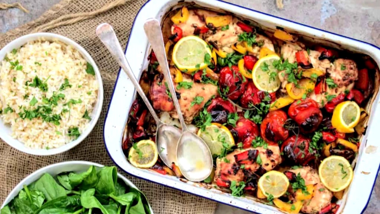 Unofficial Slimming World Mediterranean Chicken Traybake / Tastefully
