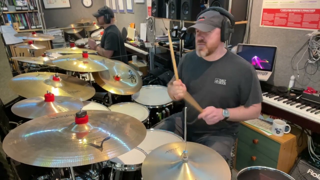Dave Odart 'The Middle' Jimmy Eat World Drum Cover with Transcription