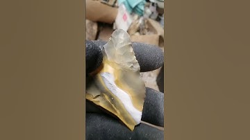 Mookite jasper from Australia makes fantastic arrowheads. #flintknapping