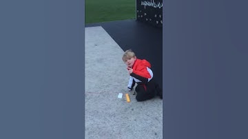 V2 model rocket launch parachute fail